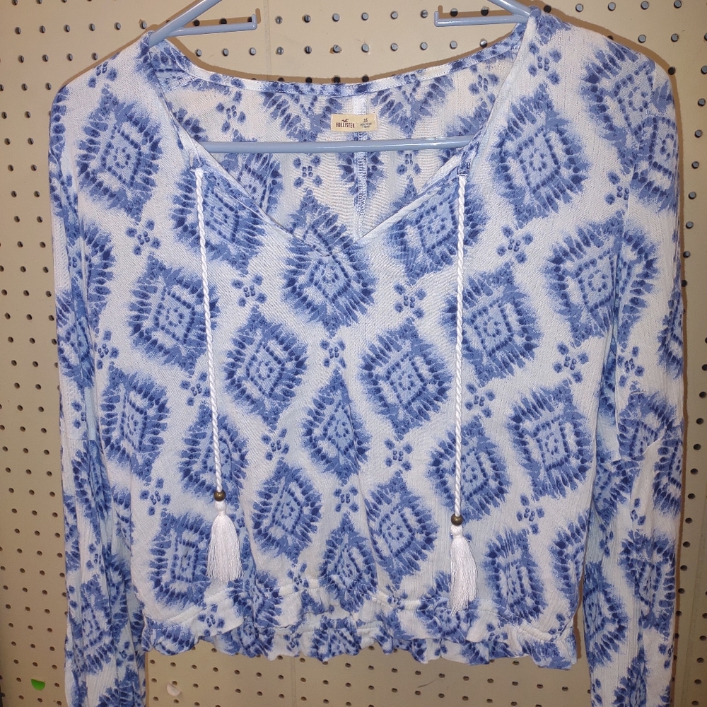 Hollister Tie dye shirt